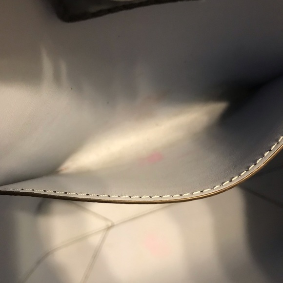 Michael Kors Tote bag w/ Matching Wallet! - Picture 4 of 8